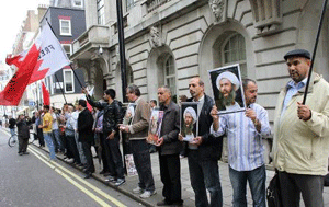 Protestas en Londres contra la represi&oacuten de manifestaciones en Arabia Saudita
